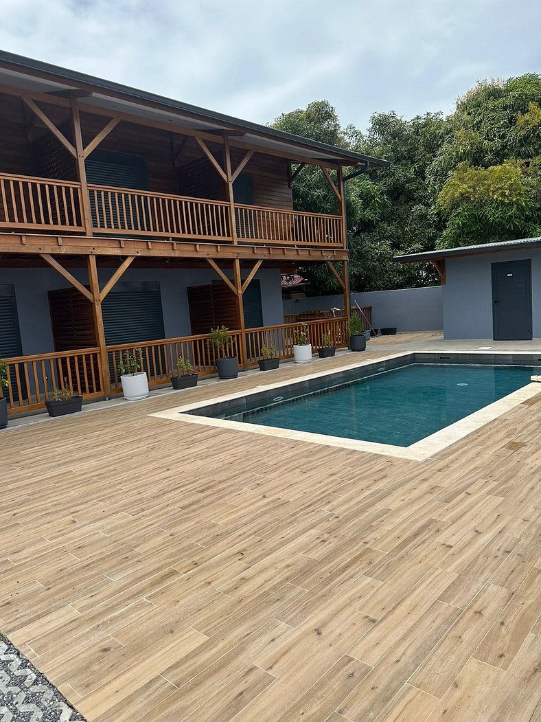 Hostel Toucan-Res Francis: Relax & Piscina S1A